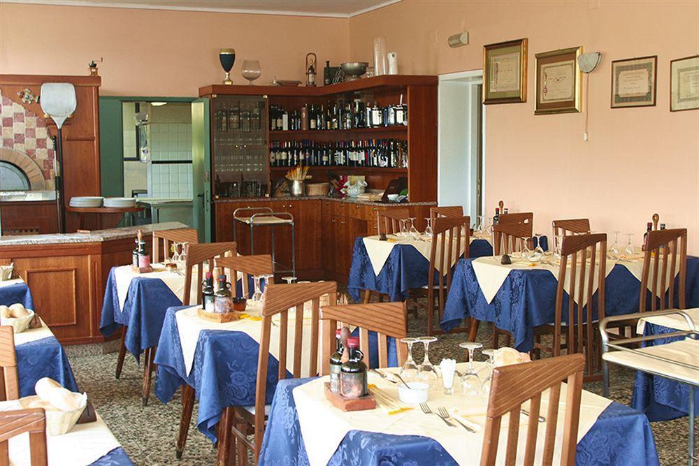 Hotel Olivi Salò Kültér fotó