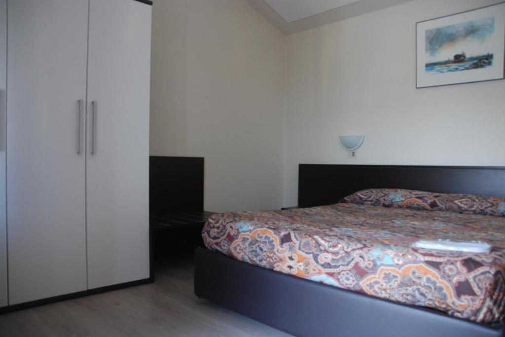 Hotel Olivi Salò Kültér fotó