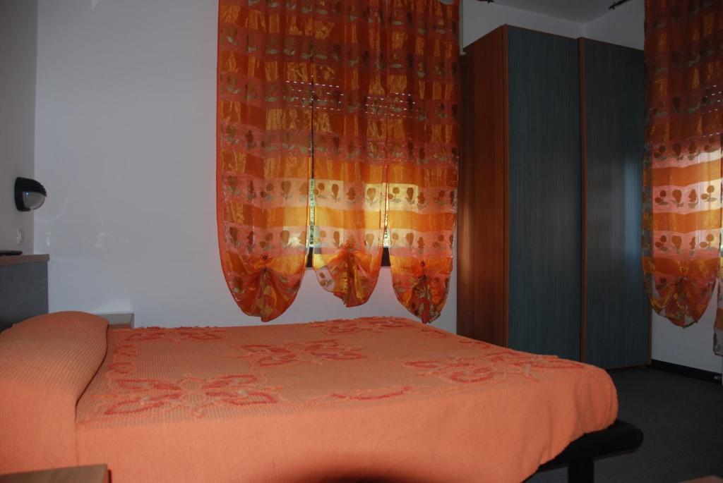 Hotel Olivi Salò Kültér fotó
