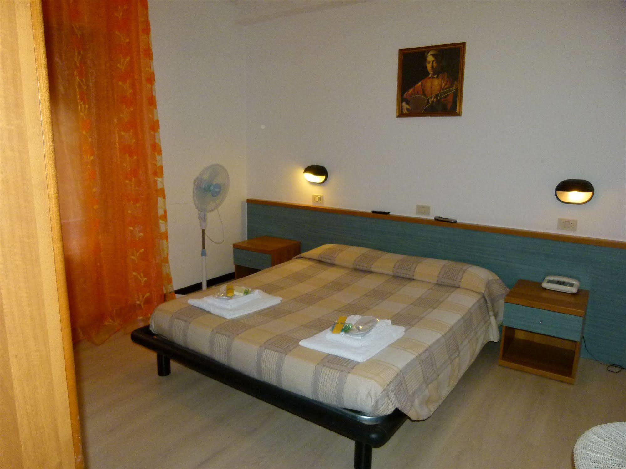 Hotel Olivi Salò Kültér fotó